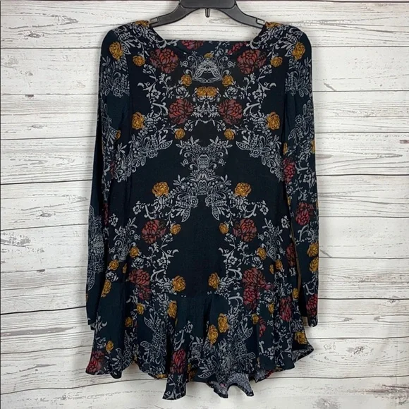 FREE PEOPLE Smooth Talker Tunic Dress in Raven XS - Picture 2 of 4
